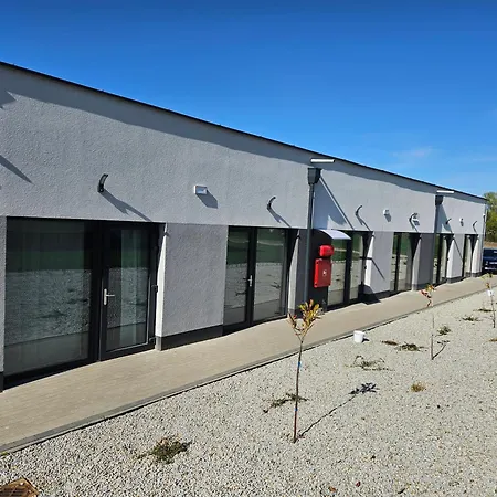 Aparthotel Cobby Mrowino