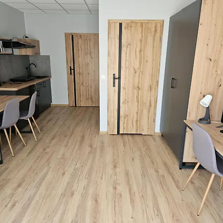 Cobby Aparthotel Mrowino