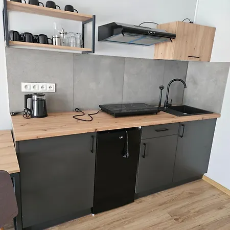 Cobby Aparthotel 3*