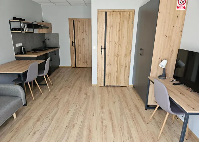 Cobby Aparthotel Mrowino